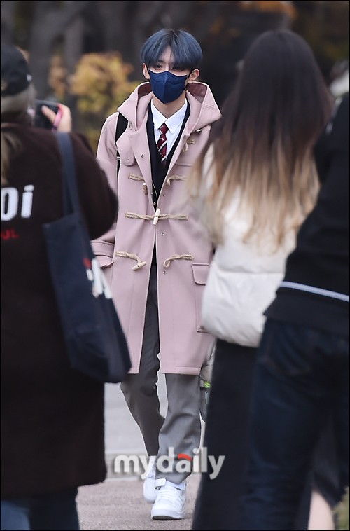 VERIVERY成员柳冈旻参加<a href=