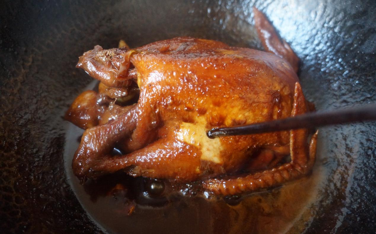 家常酱油鸡肉质鲜美口味醇正下饭解馋做法不难