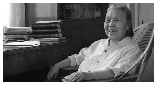 和嫌疑犯同床共枕3年,狱中诞下一名女婴|丁玲|胡也频|冯达_新浪新闻