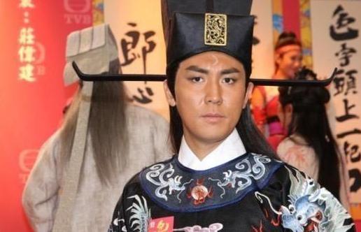 金超群|范鸿轩|包青天_新浪新闻