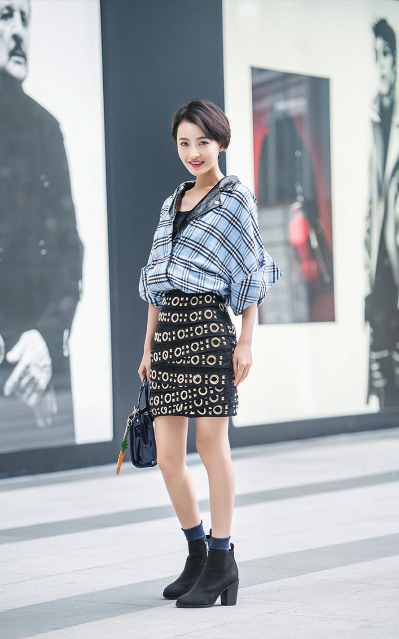 杨菲洋,清新靓丽,帅气迷人!_高清图集_新浪网