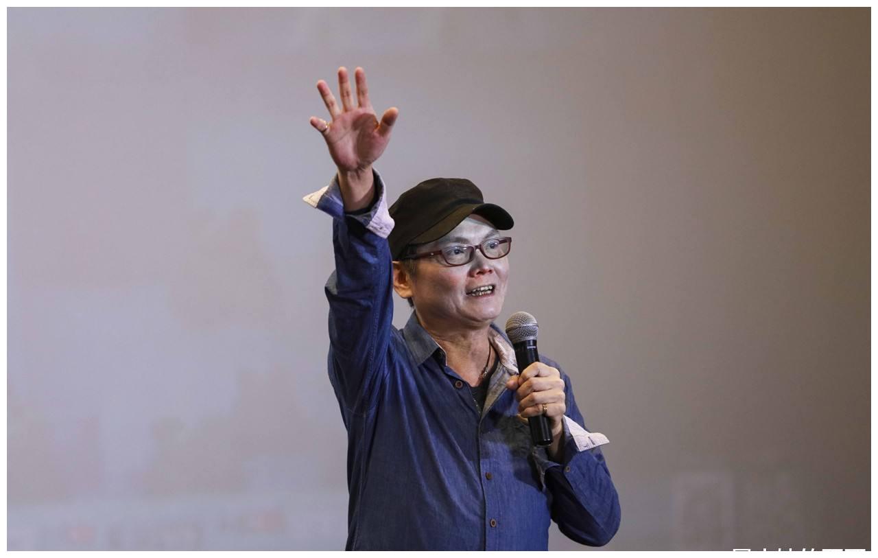 周星驰御用配音石班瑜:这个声音不仅属于我,也属于周星驰!