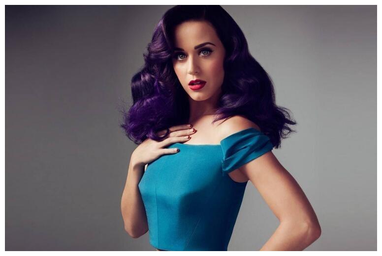 水果姐晒奥兰多搞怪照 官宣怀的女儿将在夏天出生