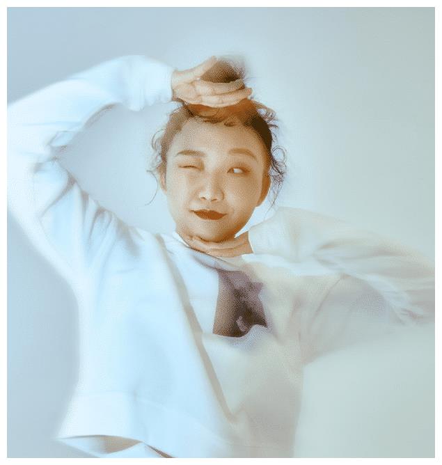 学生时期的辣目洋子很受男生欢迎?旧照曝光,粉丝大呼粉对人了!