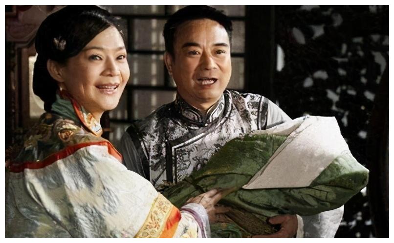 岳跃利:前妻刘芳,为女儿10年不结婚,离婚9年和前任演夫妻|岳跃利|刘芳