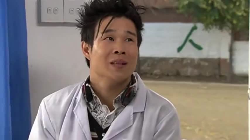 00:00 02:41 02:41 为您推荐: 乡村爱情故事广坤完犊子!