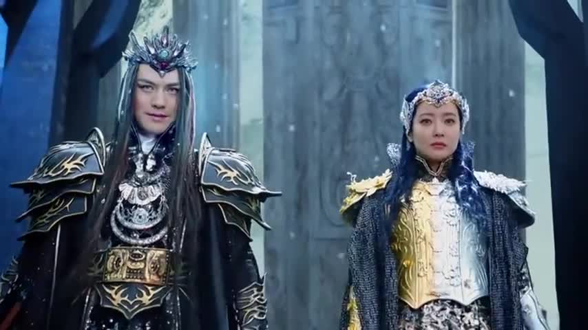 母亲当场瞪大了眼 为您推荐: 幻城:卡索成为冰王,梨落被封离镜王后