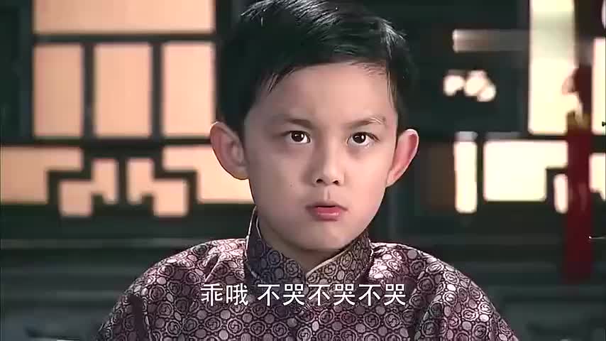 少爷踢毽子砸中大姐,怎料拿穷女孩撒气,吴磊霸气护短 为您推荐: 娘妻