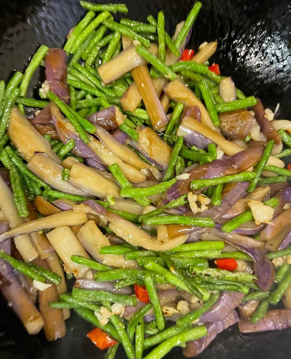 好吃的下饭菜豆角烧茄子