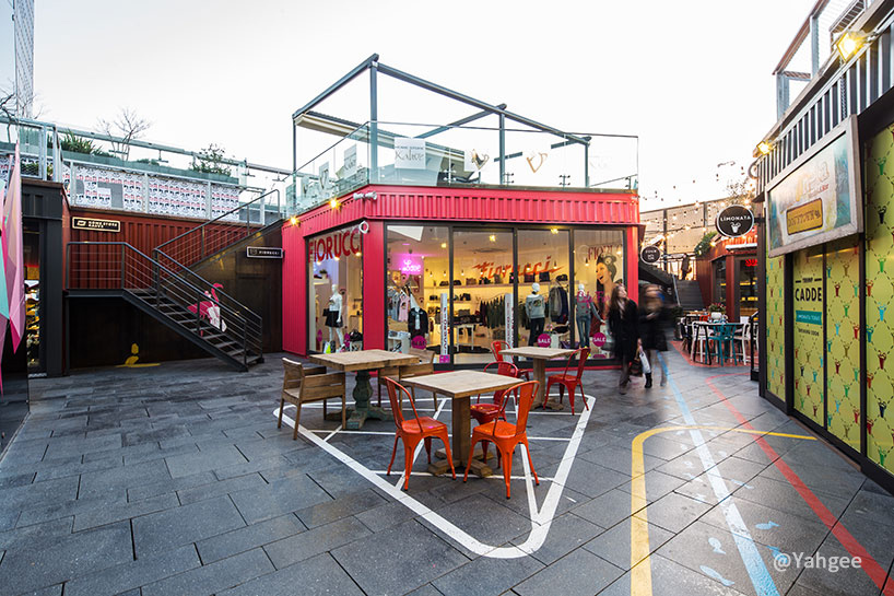 由集装箱打造的创意商业街区