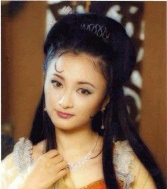 《西游记》中那些想吃唐僧肉的女妖精们,各个貌美如花,她最经典