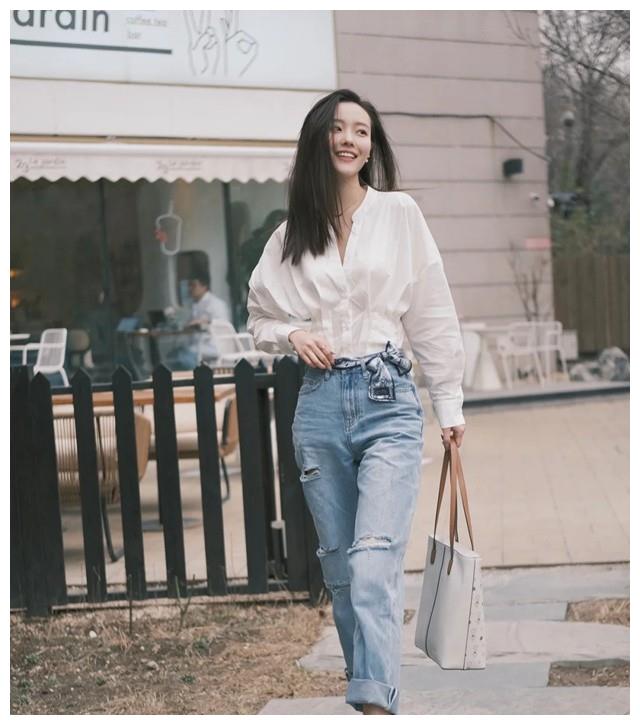 为什么说女人之间，比起颜值更重要的是体态？看完这些对比就懂了休闲区蓝鸢梦想 - Www.slyday.coM