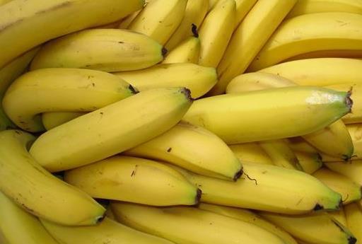 香蕉真的不通便！葡萄上的白霜不是农药！盘点关于水果的10个谣言休闲区蓝鸢梦想 - Www.slyday.coM