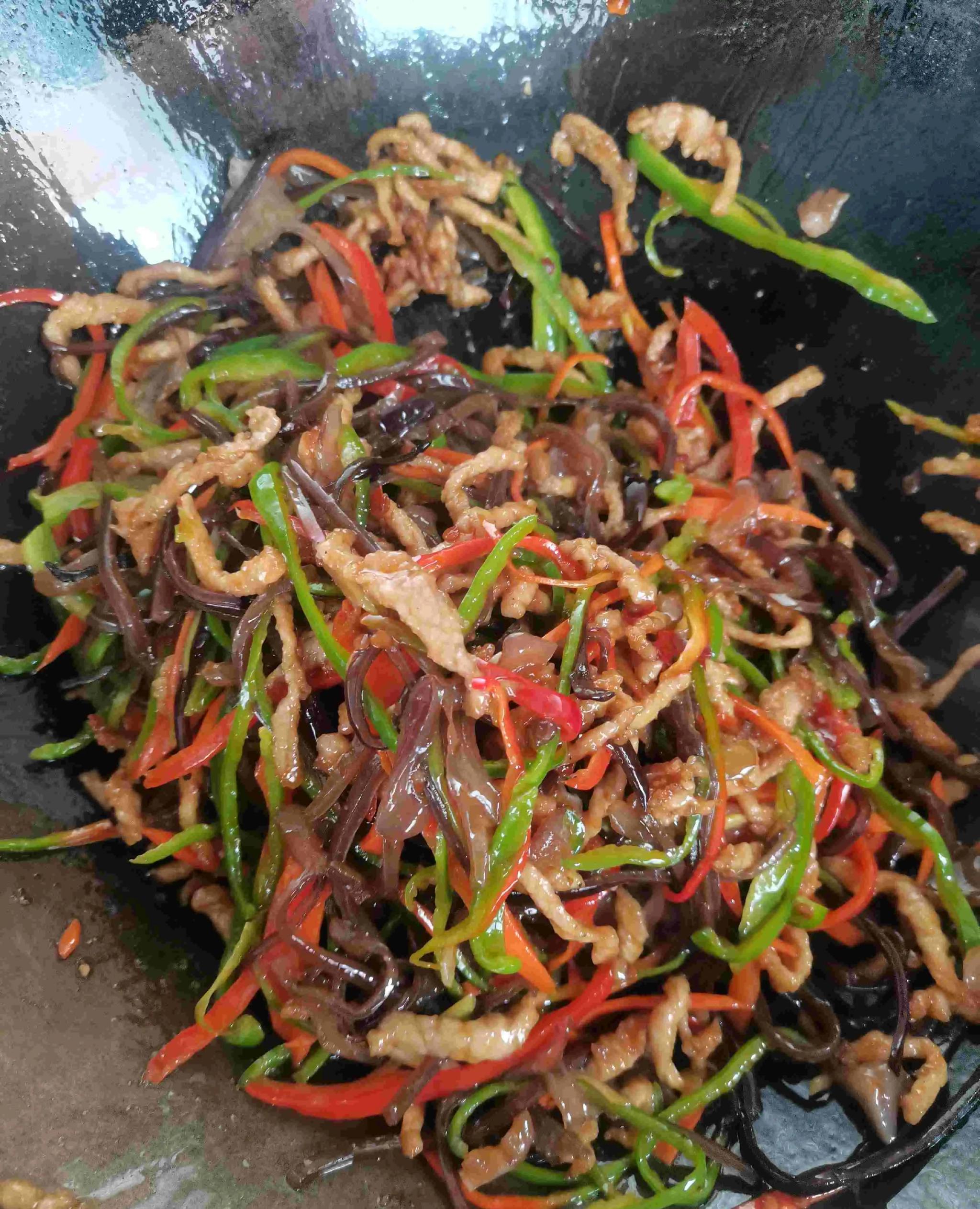 简单家常菜好吃下饭的鱼香肉丝