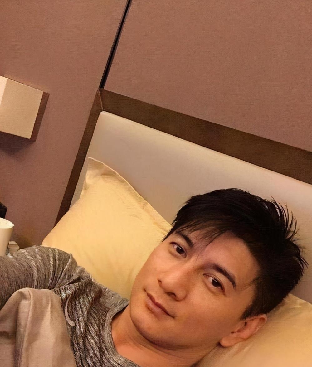 吴奇隆刘诗诗豪宅露出真容浅色系的卧室好治愈这对cp好幸福