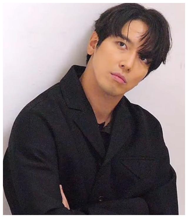 1天近20位艺人确诊新冠，<a href=