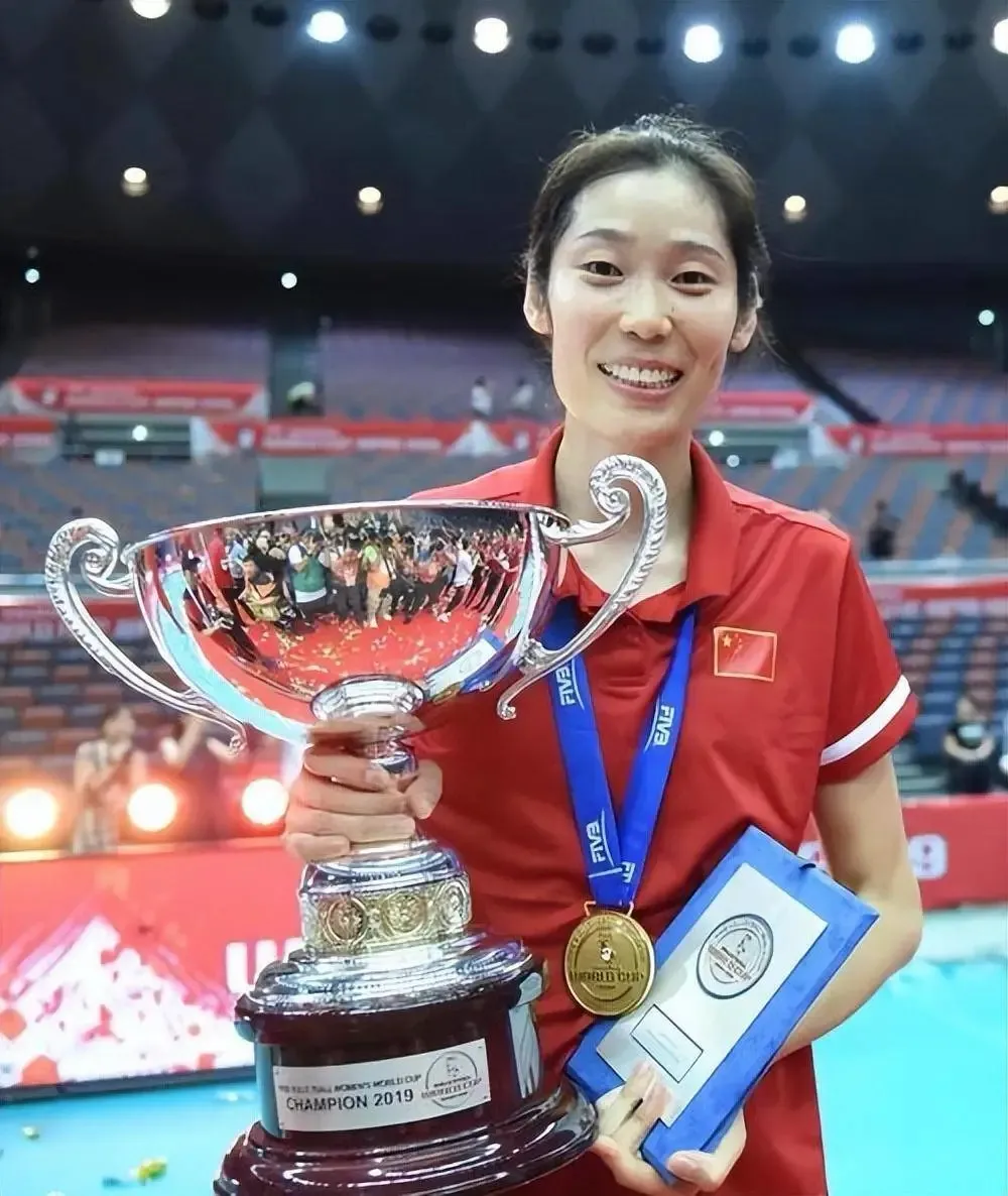 中国女排当下最需要朱婷！顶尖主攻缺口难以填补，她仍是国内第一