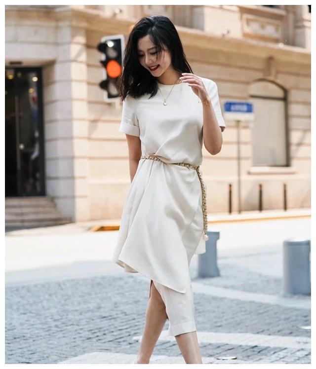 为什么说女人之间，比起颜值更重要的是体态？看完这些对比就懂了休闲区蓝鸢梦想 - Www.slyday.coM