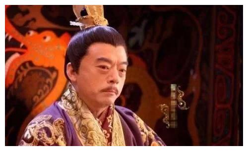 了皇帝的也不少,比如朱元璋很丑,他也当了皇帝,还有梁元帝萧绎的眼睛