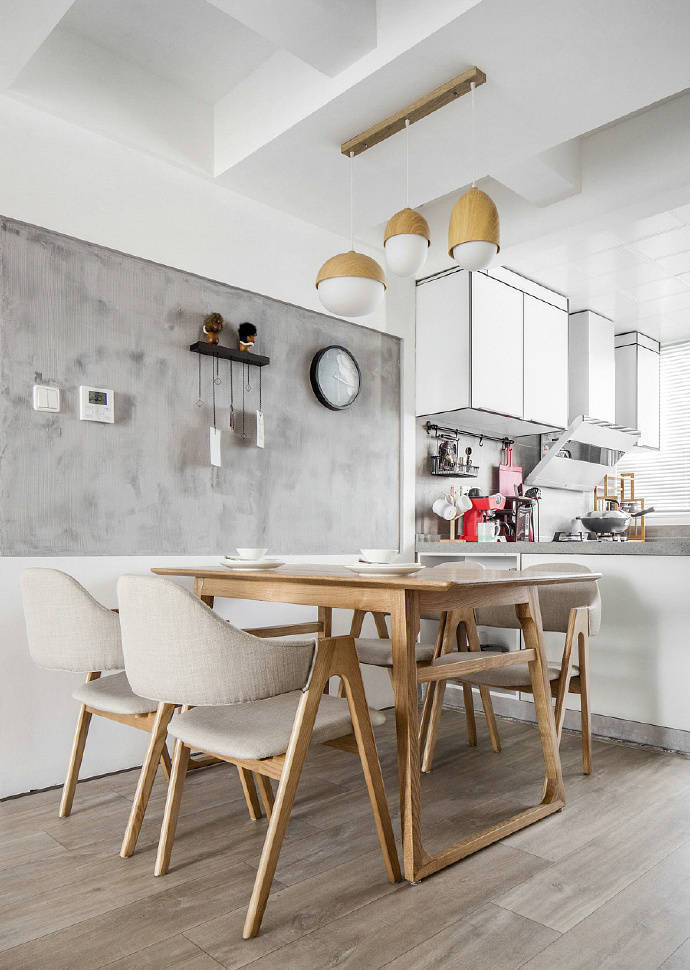 原木色与高级灰的搭配.