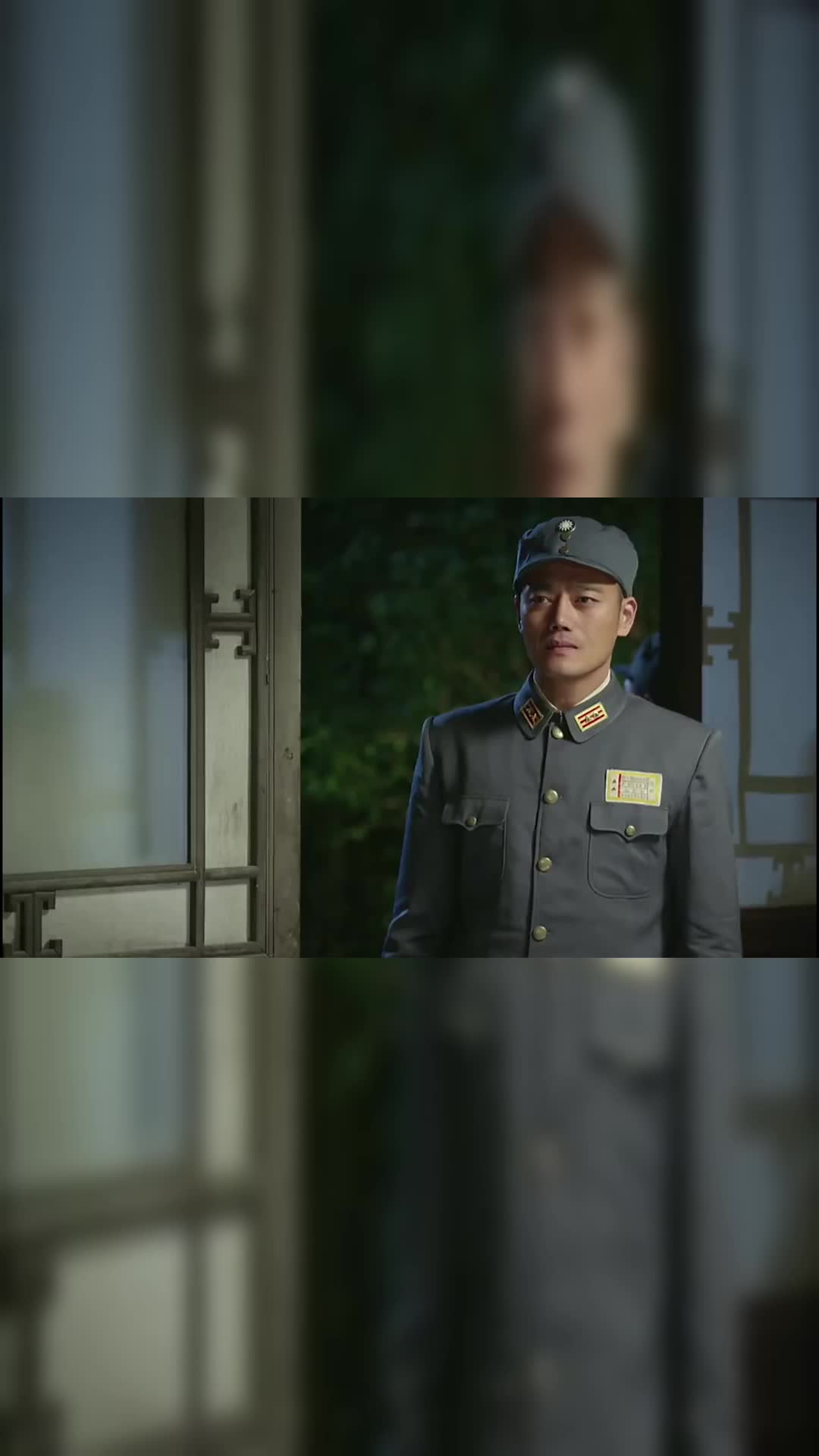 铁血将军:张翰被授予少将军衔,参座手下埋怨反被训
