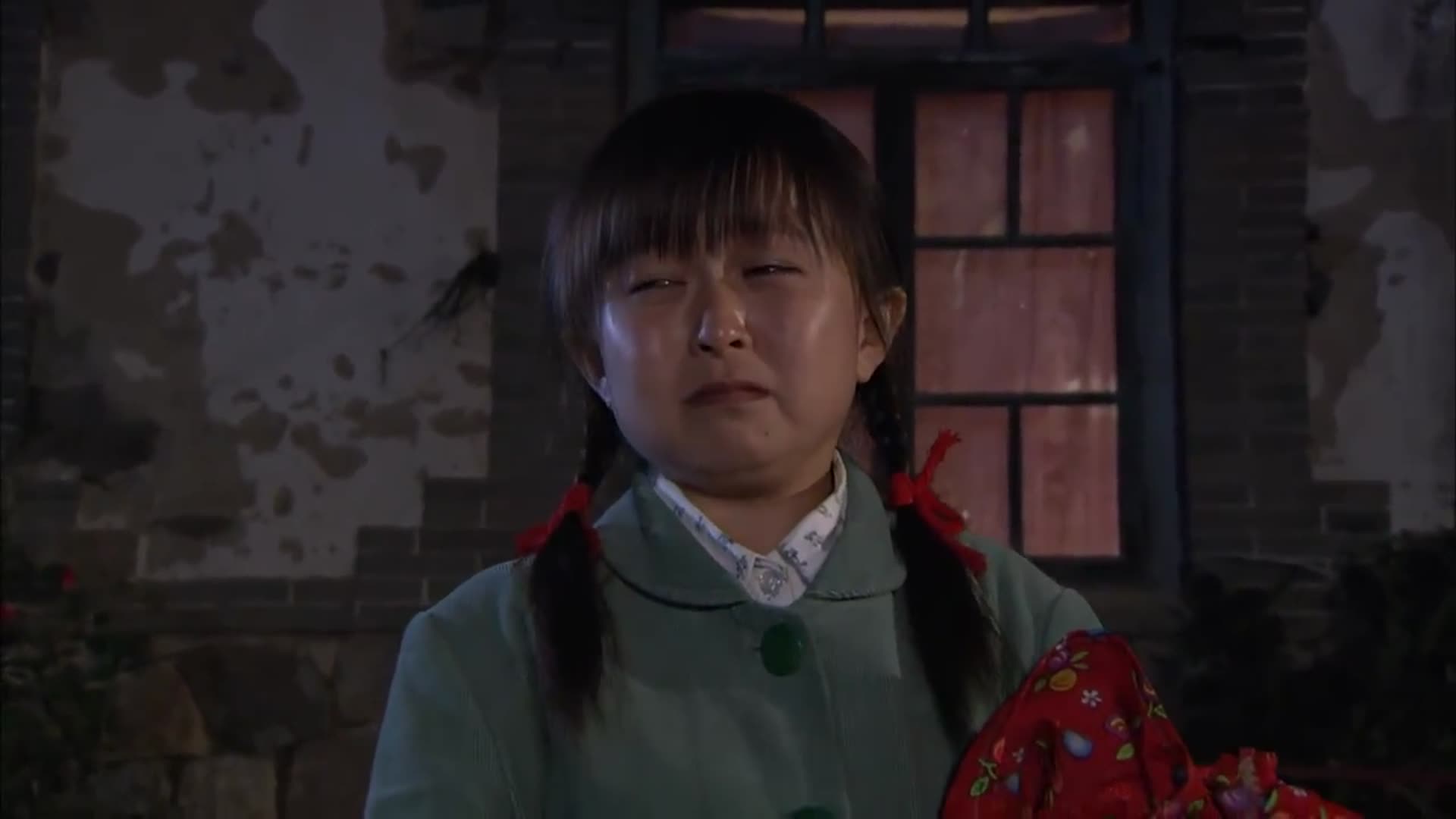 樱桃红:杜鹃自己嫁到二傻家,却被二傻嫌弃是侏儒,当场毁婚