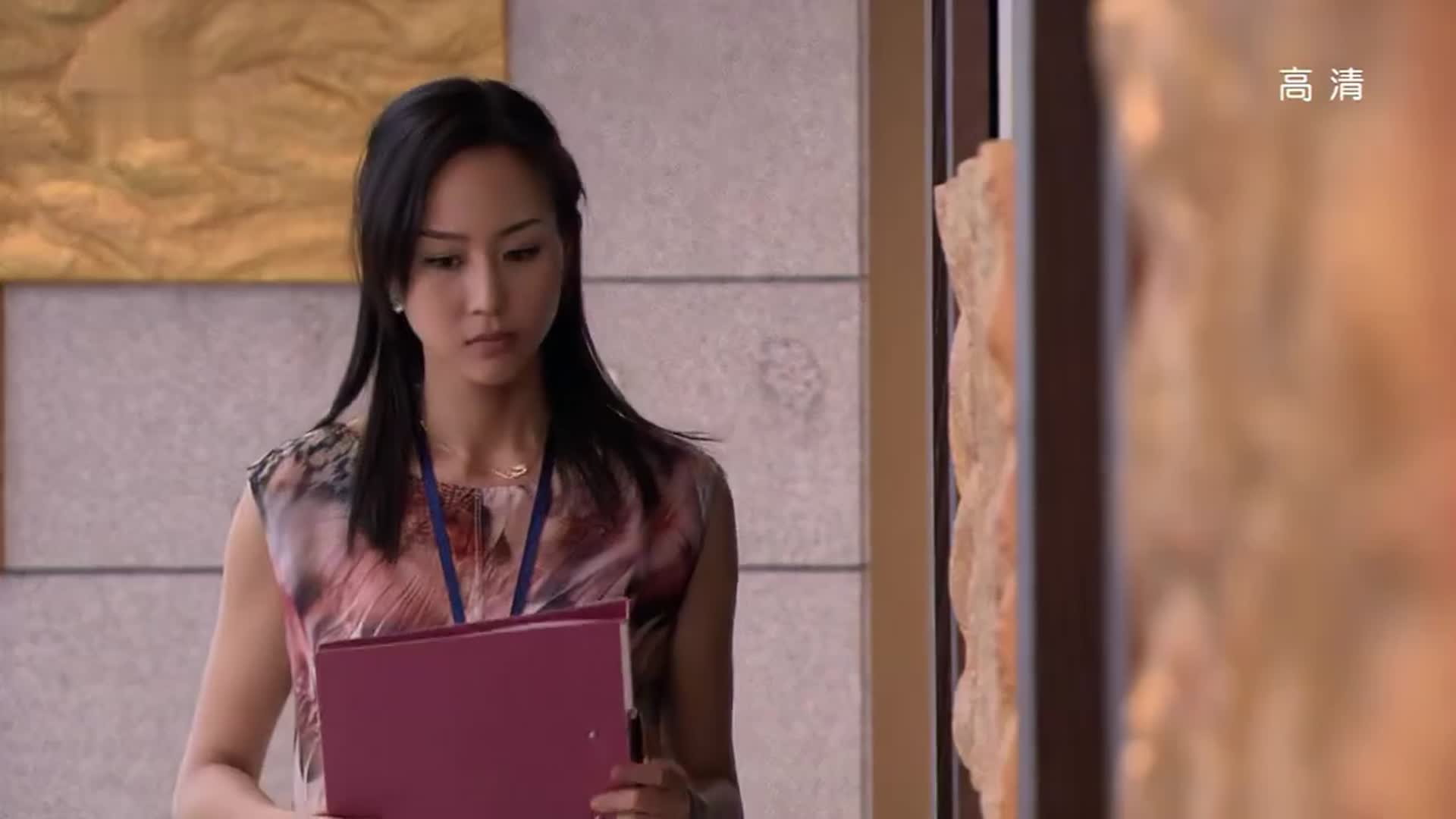 最美的时光为害苏曼林达居然签来她的申请单不愧是个心机女