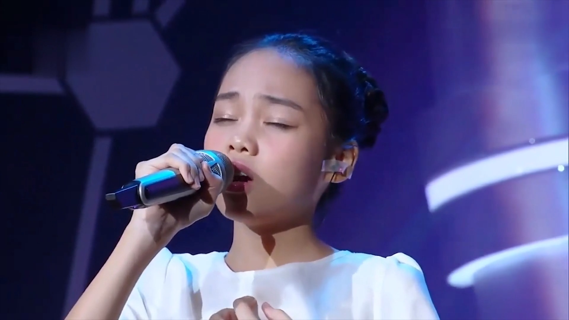 那些嗓音逆天的00后一开口就足以让全场惊艳太震撼了
