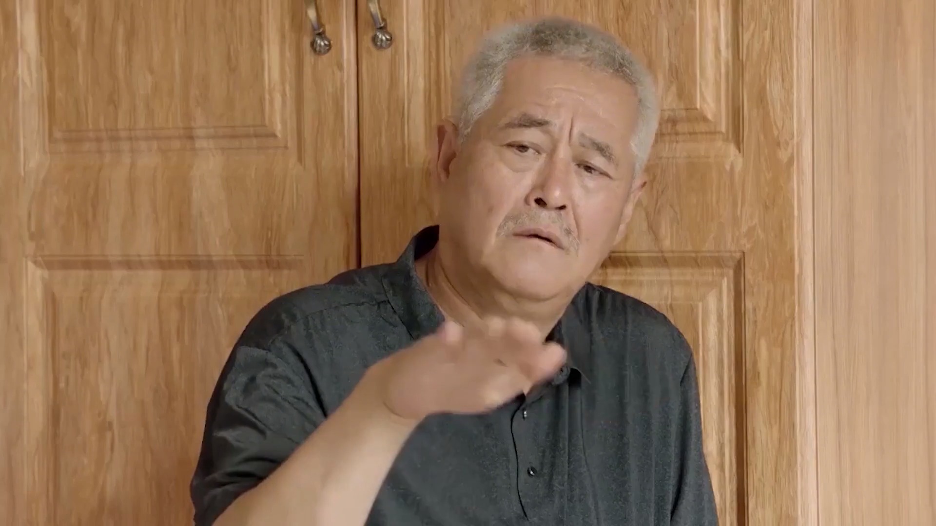 万万想不到,赵本山携众弟子演奏《赛马》,不愧是最强天团!__财经头条