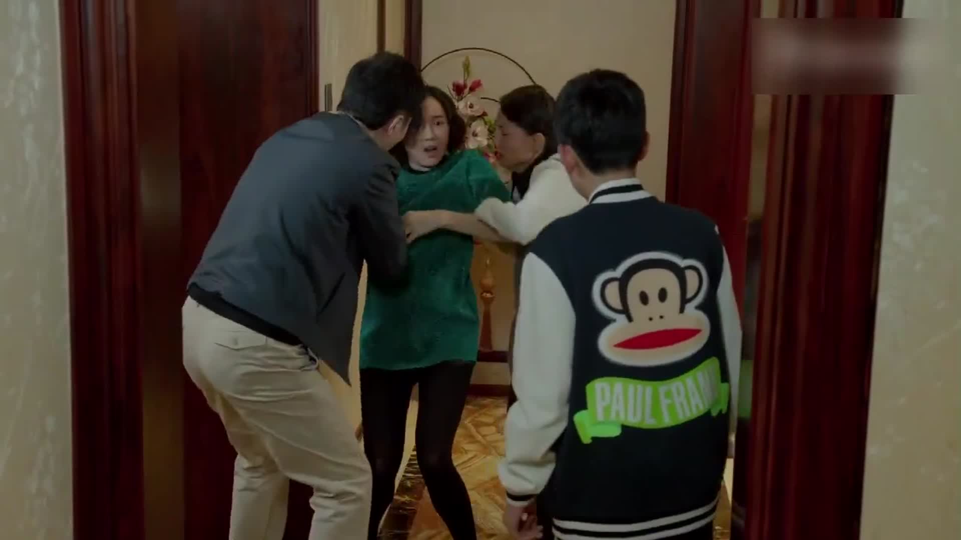 小别离后妈和儿子吵架竟把爸爸气出青光眼真是太难了