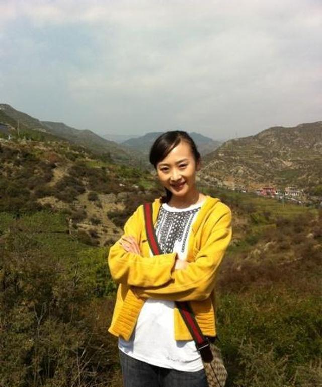 凭神探狄仁杰走红,丈夫入狱不离不弃,还为丈夫诞下了一名男婴|曲栅栅