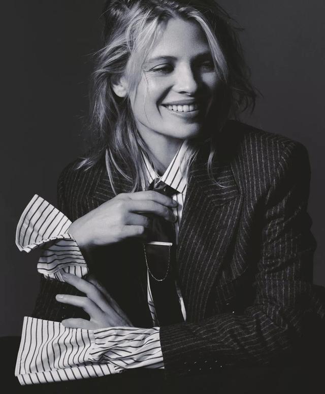 法国影星梅兰妮蒂埃里10月费加罗夫人封面摄影