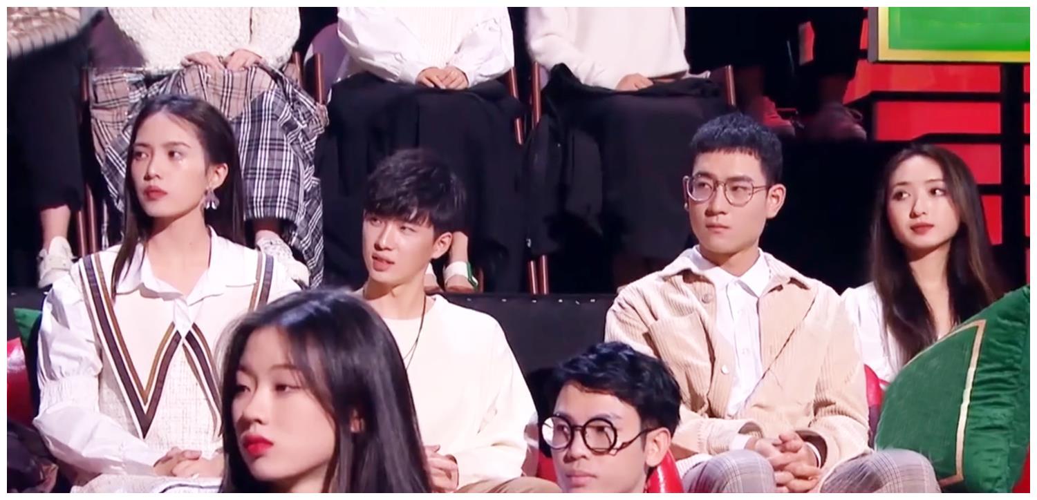 诞生,他们分别是:李健战队的苏玮,宋宇宁,单依纯,谢霆锋战队的曹杨,傅