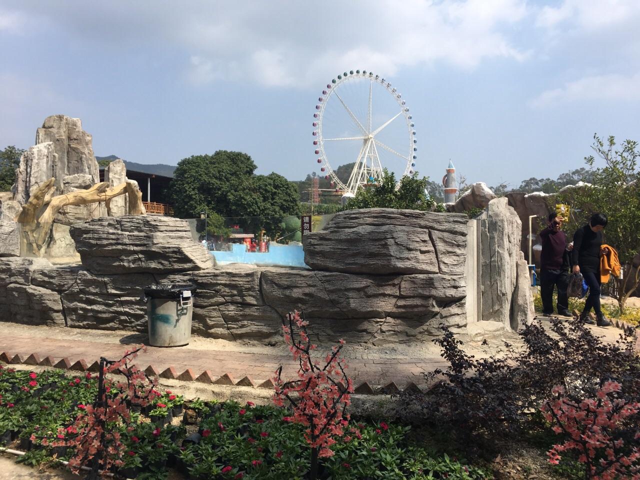 望天湖旅游度假区关于景区:景区坐落在揭阳市蓝城区白塔镇广和草山