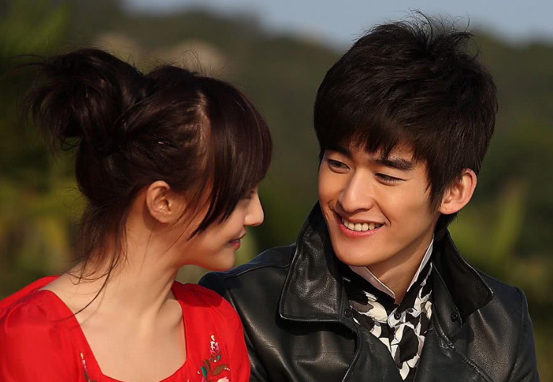 楚雨荨骂慕容云海猪的那段话慕容云海是谁扮演的