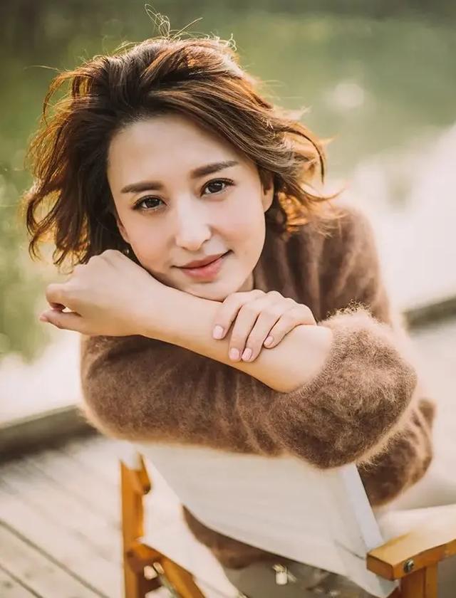 张蕾高清美图欣赏