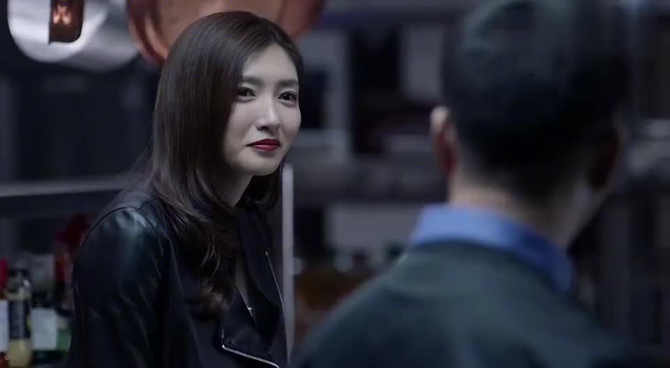 好先生江莱为陆远定制了套独一无二的刀具陆远那小眼都笑没了