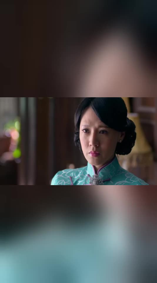 戴佩秋当面质问叶飞飞身份