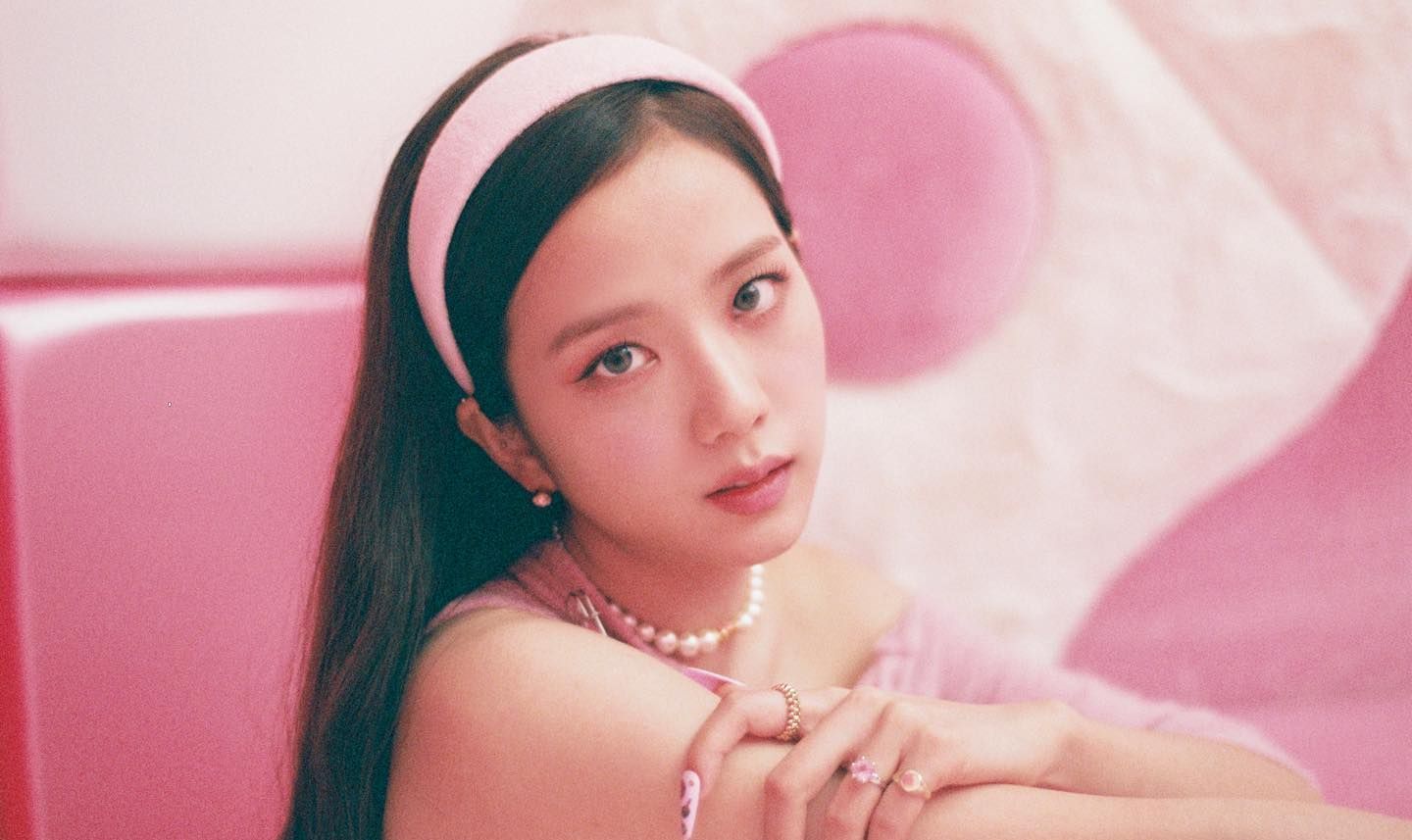 金智秀(ji soo)外貌以及清纯可爱的形象 粉色精灵