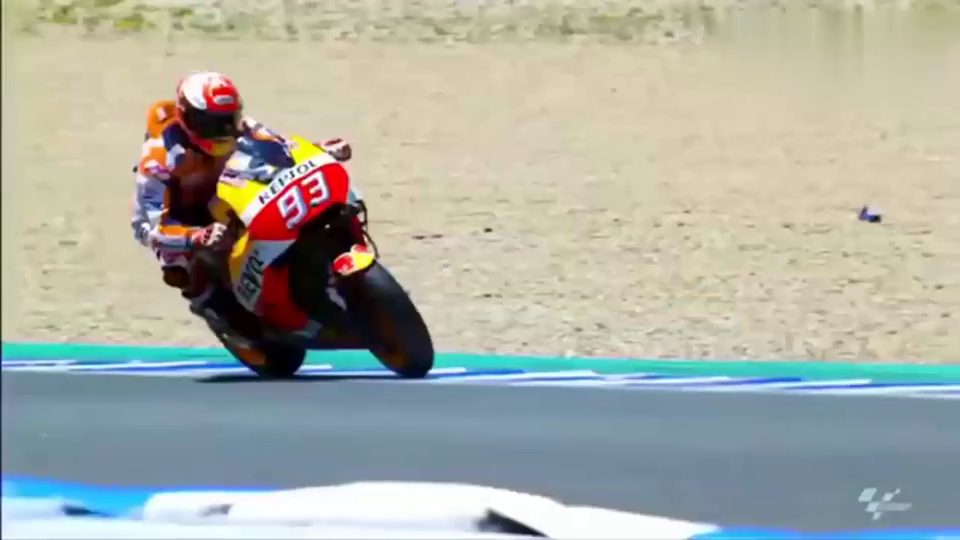 机车摩托:曼岛tt获胜者,单手压弯机车舞,这舞蹈有点眼熟