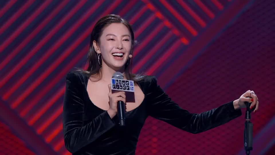 《脱口秀大会3》张雨绮谈感情现状,还是那么的霸气,哈哈哈