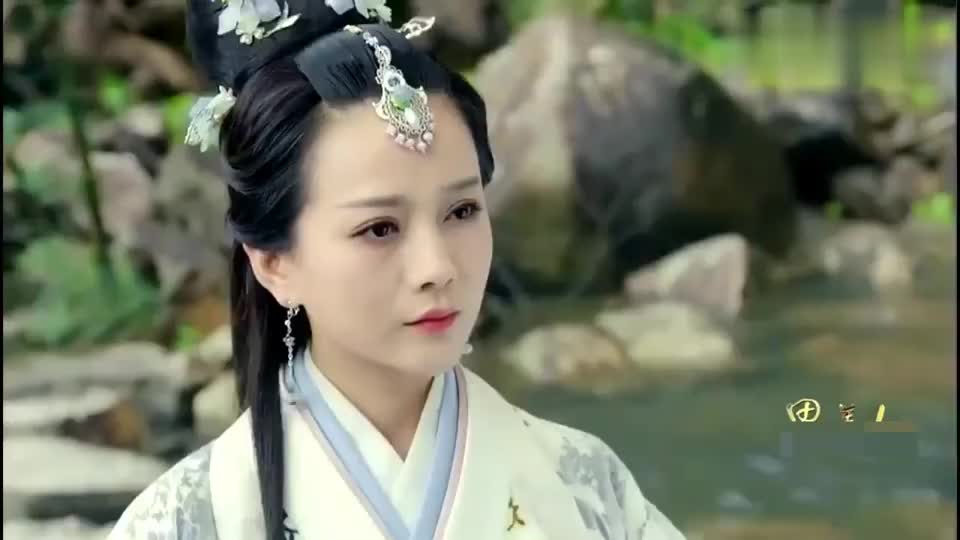 思美人郑妃又跑来向太后告状说莫愁自封为妃莫愁好可怜