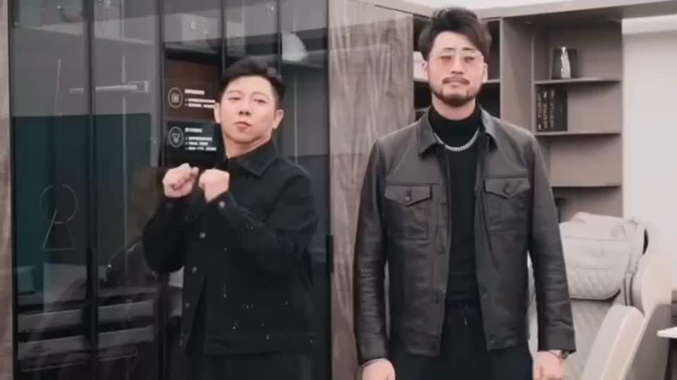 胡海泉与潇公子韭菜花儿开像极了地主家的傻孩子太嗨了