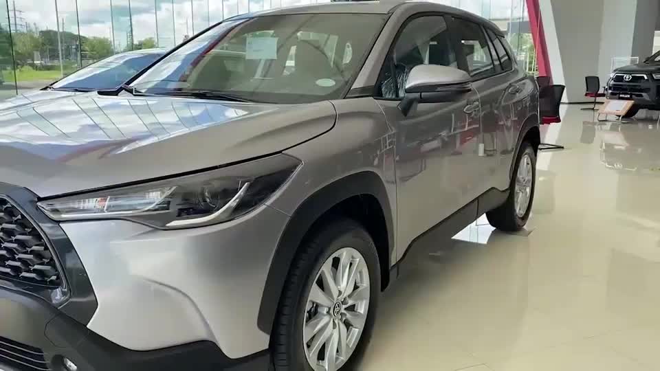 2021款丰田卡罗拉cross终于到货,这也太好看了,给个不买的理由-新浪