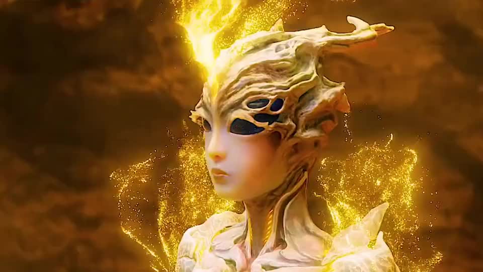 玲珑:玲珑成为神主各方势力都想占有神主的力量