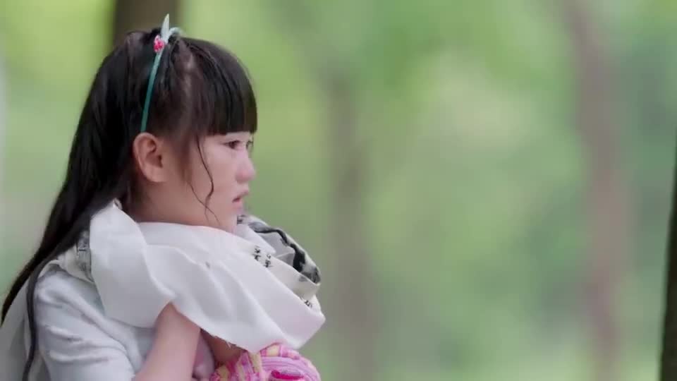 因为遇见你:小依蓓流落街头,急着找妈妈,不料遭遇车祸