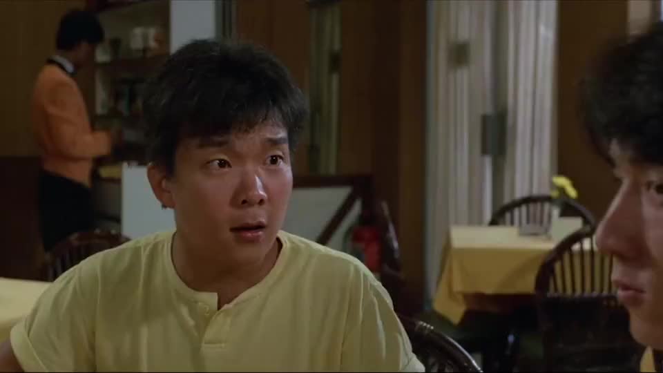 孟海逞英雄结果被人抓着打成龙看着他出糗