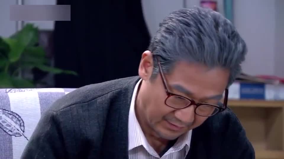 哪怕程洪阳做得不对佟志还是护着他文丽男人都一个样