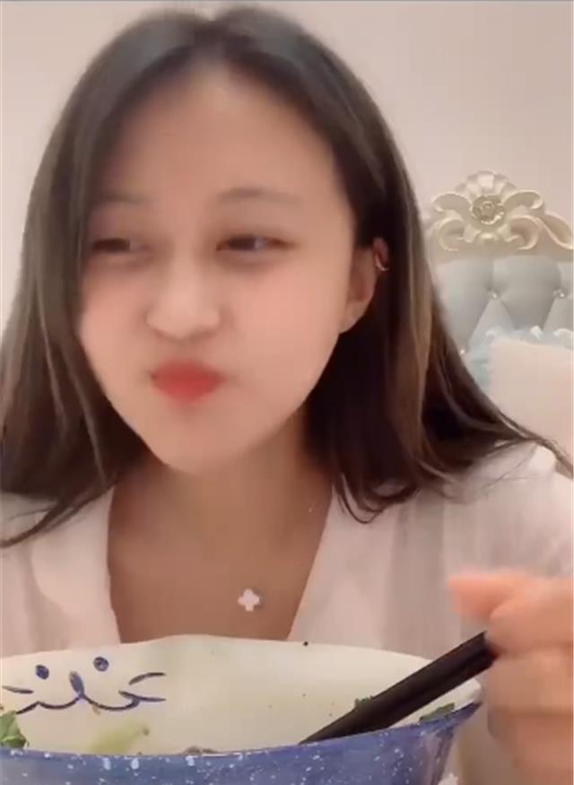 孙侨潞去世一周年妈妈难释怀晒视频悼念宝贝我明天去看你