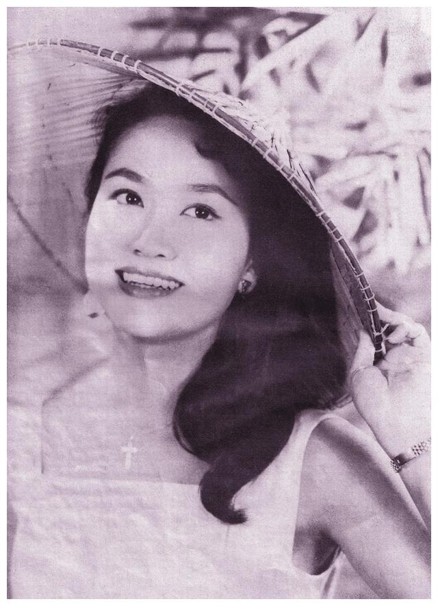 曼波女郎葛兰:香港最红歌舞明星,内地却没多少人认识她